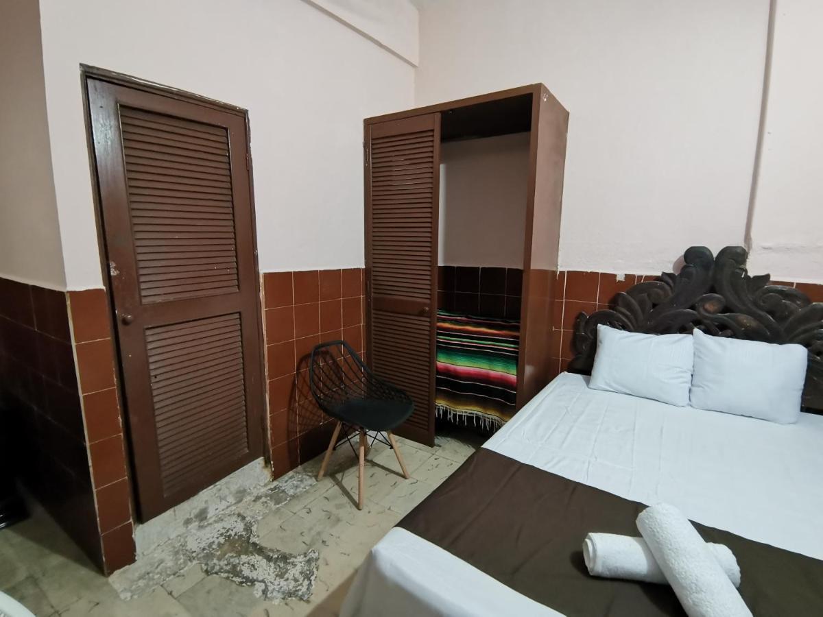 Hotel Colonial San Carlos Cancun Centro Экстерьер фото