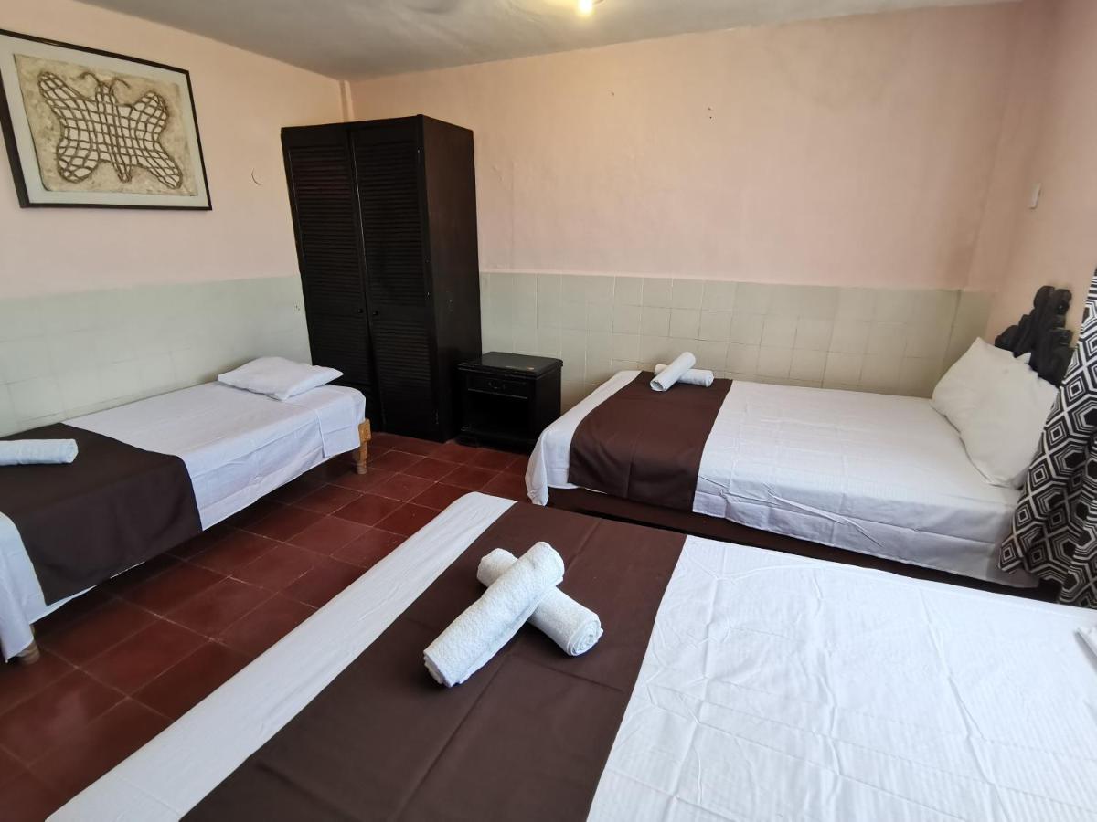 Hotel Colonial San Carlos Cancun Centro Экстерьер фото