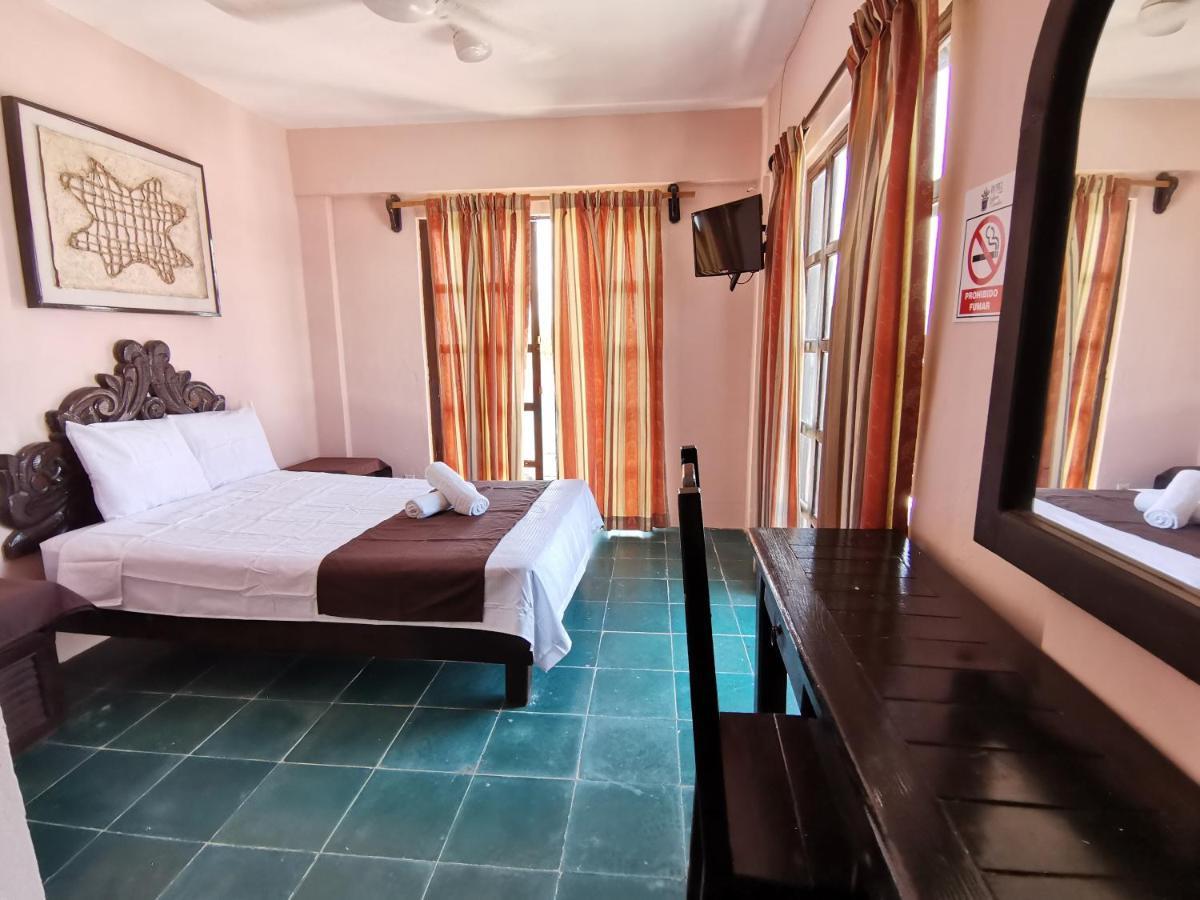 Hotel Colonial San Carlos Cancun Centro Экстерьер фото